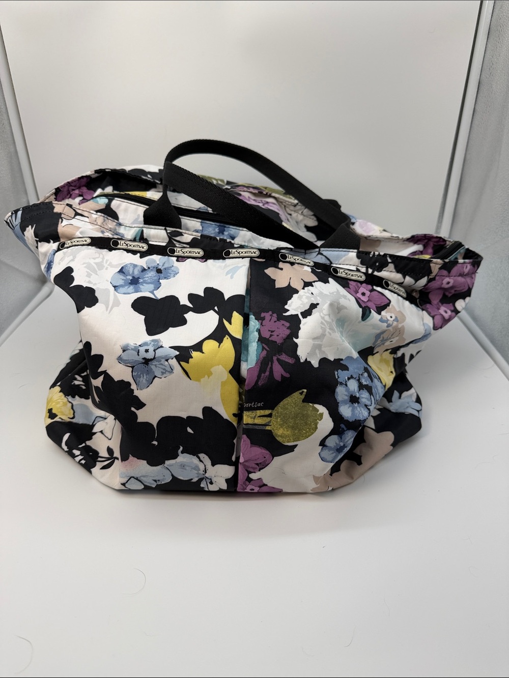 LeSportsac Large Travel Tote Bag - Euphoria Floral Print - Like New!